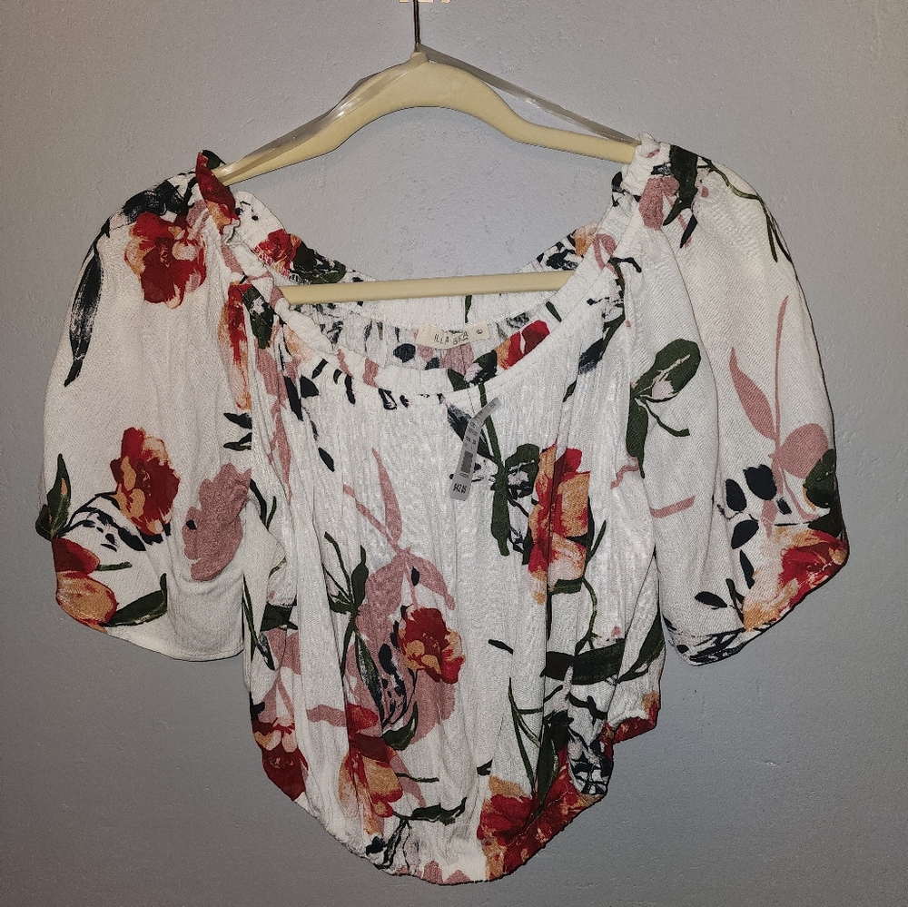 ILLA ILLA floral crop top